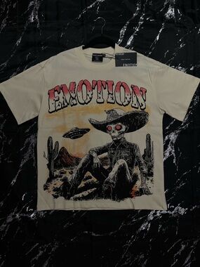 Emotion Graphic Short-Sleeve Tee - Cream